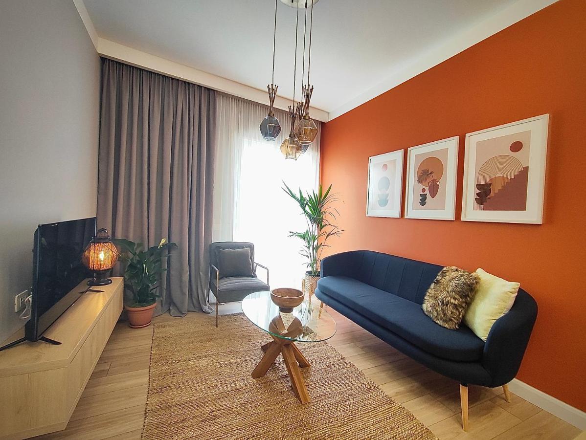 Appartamento Modern Style 2Br-Apt - 10Min To Skanderbeg Square Tirana Esterno foto