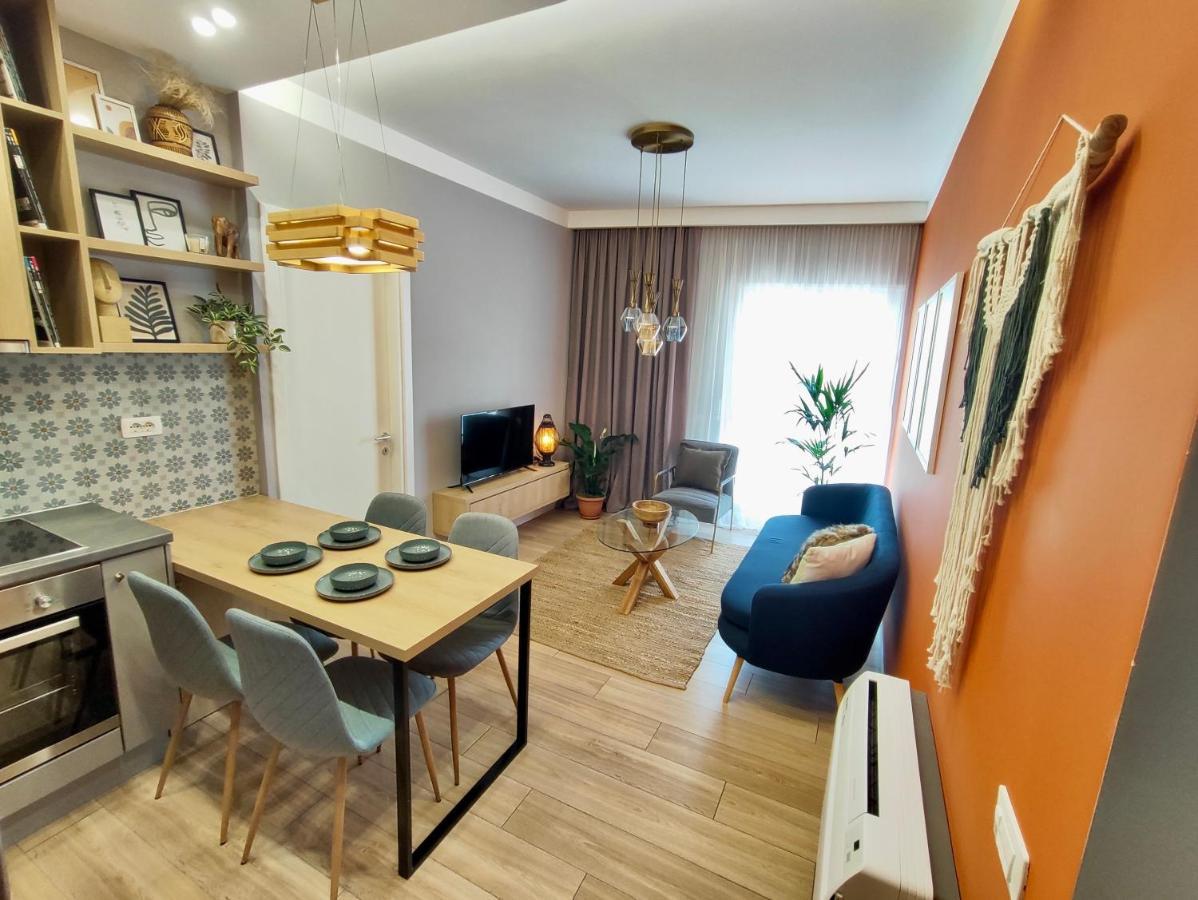 Appartamento Modern Style 2Br-Apt - 10Min To Skanderbeg Square Tirana Esterno foto