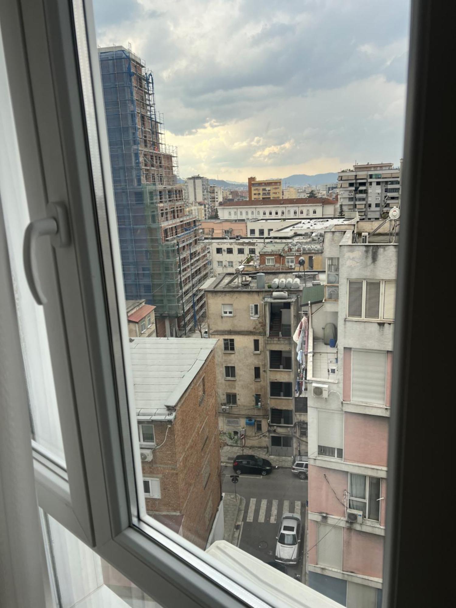 Appartamento Modern Style 2Br-Apt - 10Min To Skanderbeg Square Tirana Esterno foto